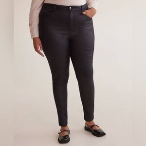 Penningtons 1948-Fit Coated Black Jean Legging - d/C JEANS